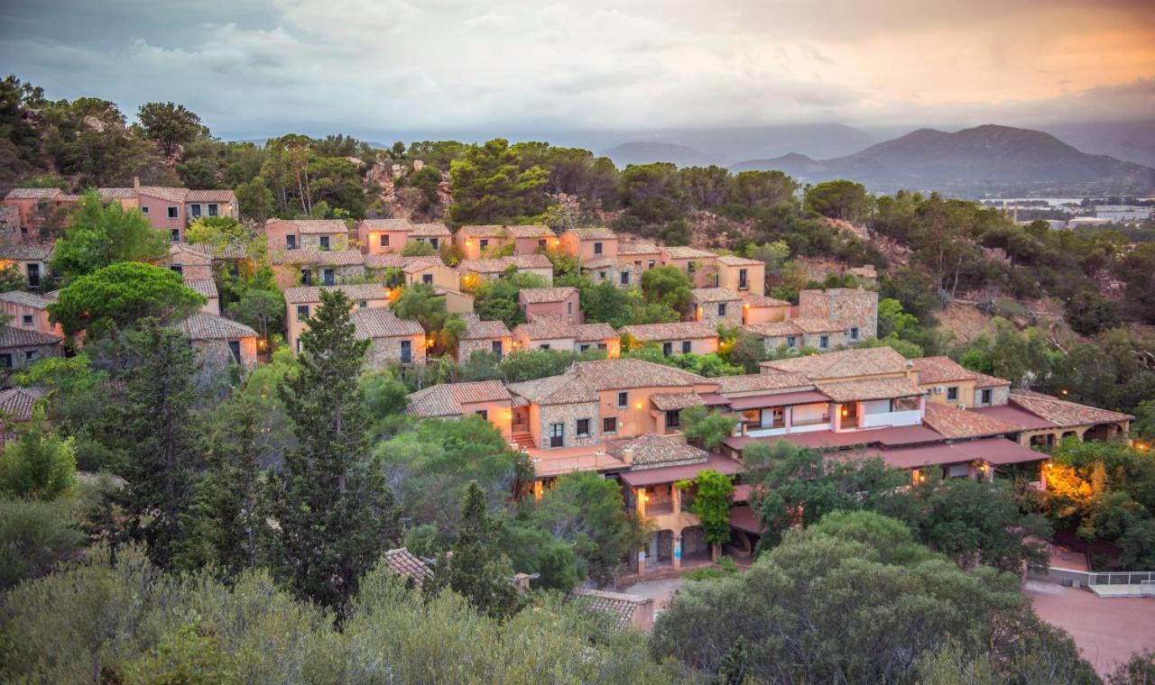 Arbatax Park Resort - Borgo Cala Moresca Exteriör bild